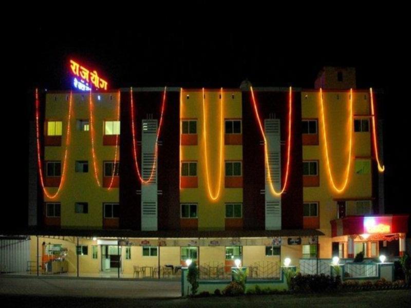 Hotel Rajyog Ranjangaon Ganpati Bagian luar foto