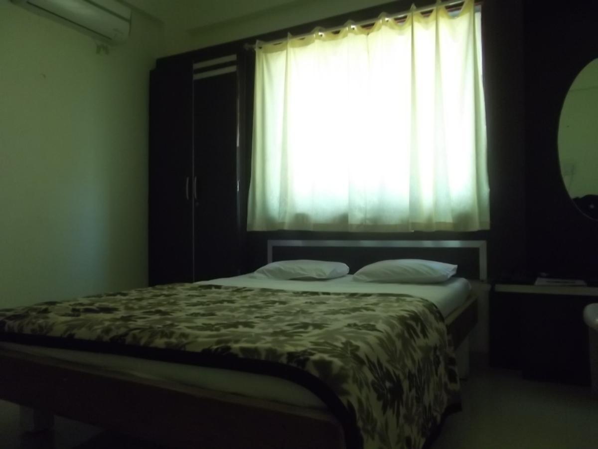 Hotel Rajyog Ranjangaon Ganpati Ruang foto