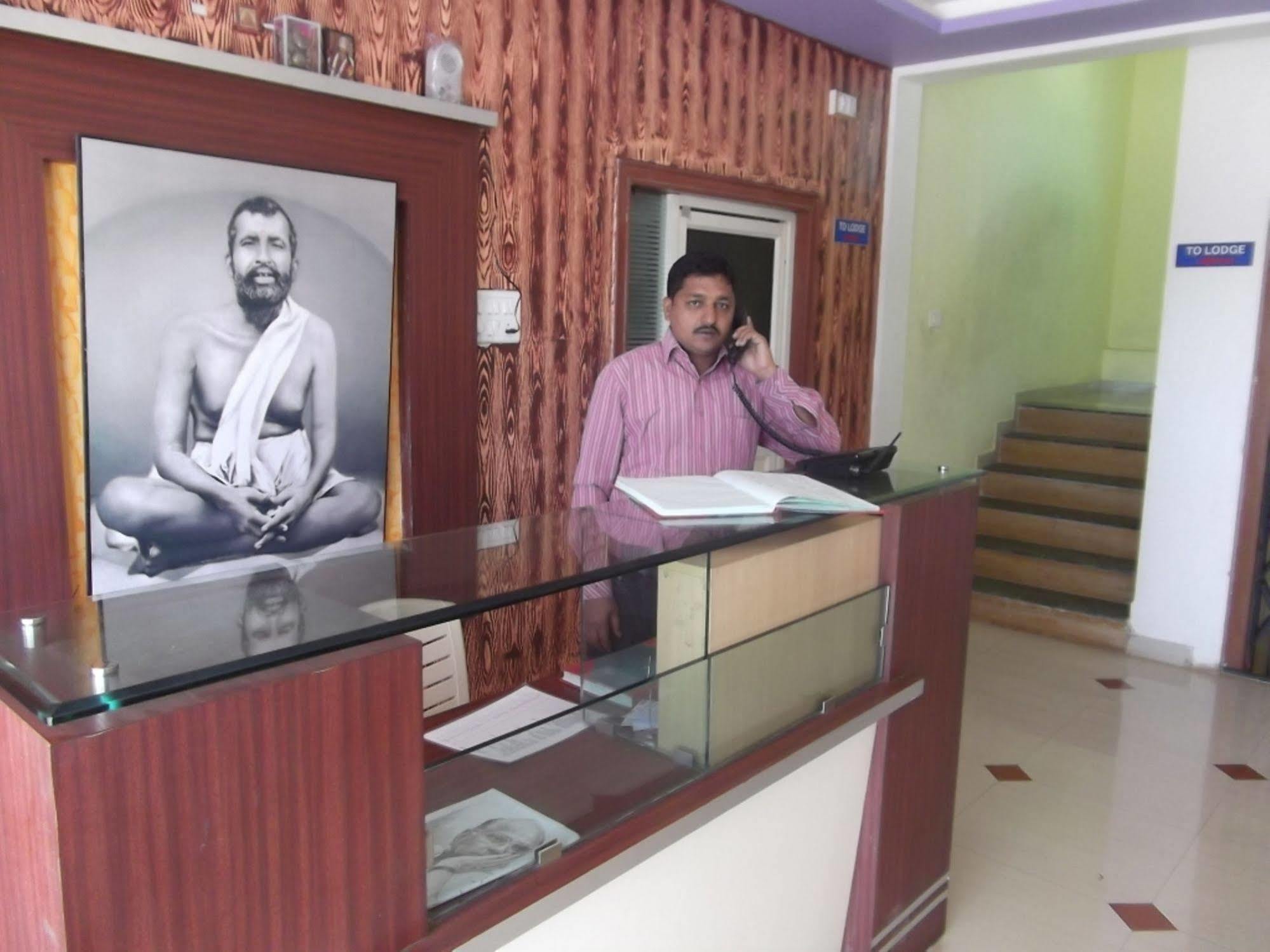 Hotel Rajyog Ranjangaon Ganpati Bagian luar foto